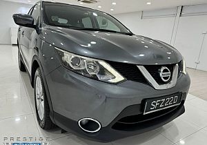 Nissan Qashqai 1.2 DIG-T CVT 2015 Grey Rear Entertainment